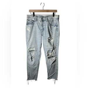 H&M Distressed Boyfriend Jeans Women’s Size 8 Low Waist Light Wash